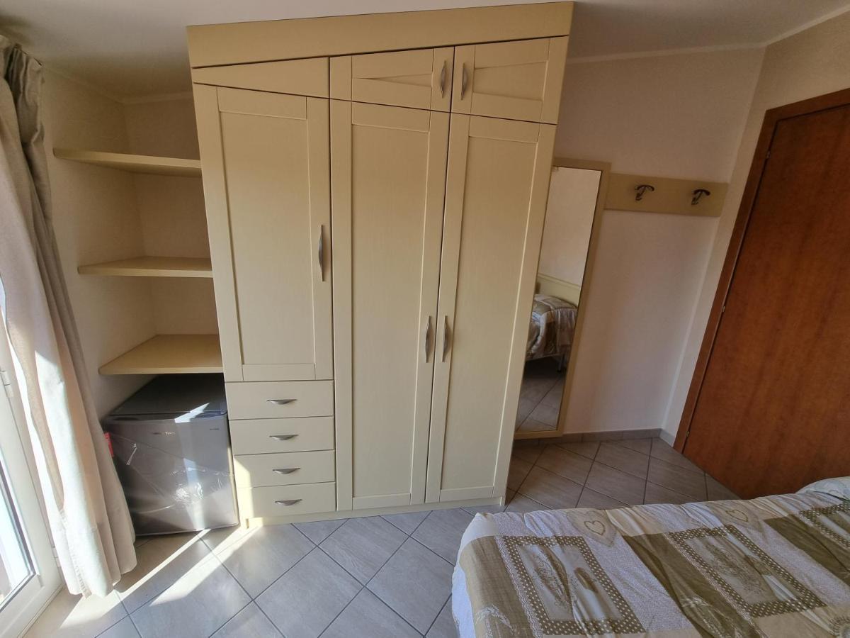 B&B E Casa Vacanza Al Castello Roccella Ionica Eksteriør bilde
