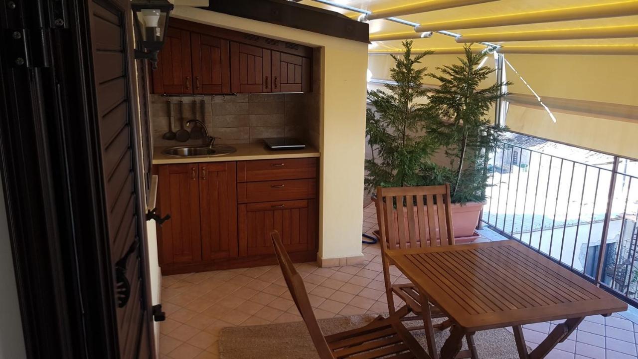 B&B E Casa Vacanza Al Castello Roccella Ionica Eksteriør bilde