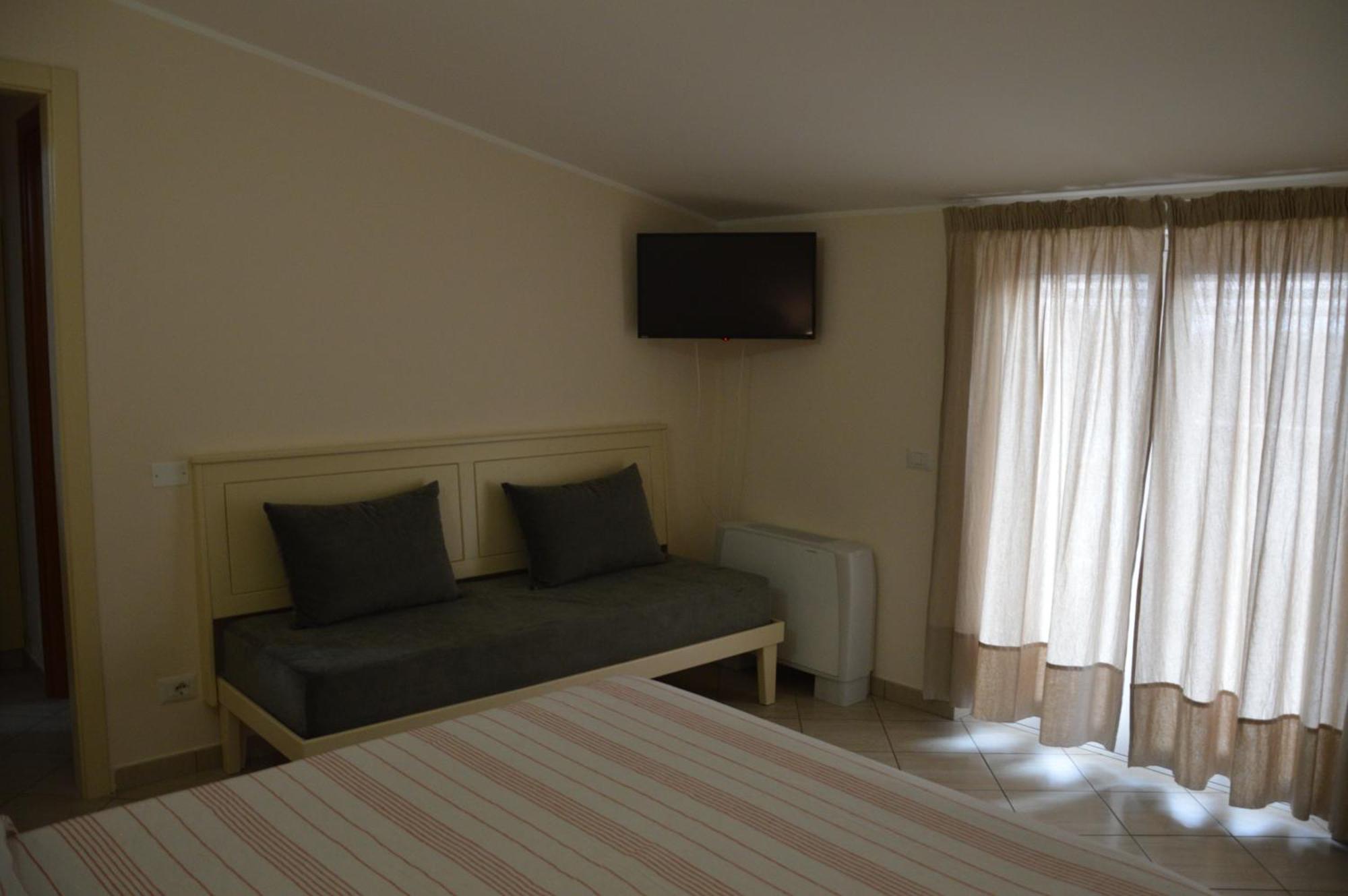 B&B E Casa Vacanza Al Castello Roccella Ionica Eksteriør bilde