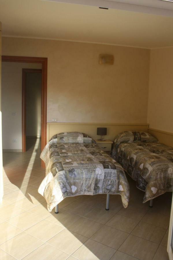 B&B E Casa Vacanza Al Castello Roccella Ionica Eksteriør bilde