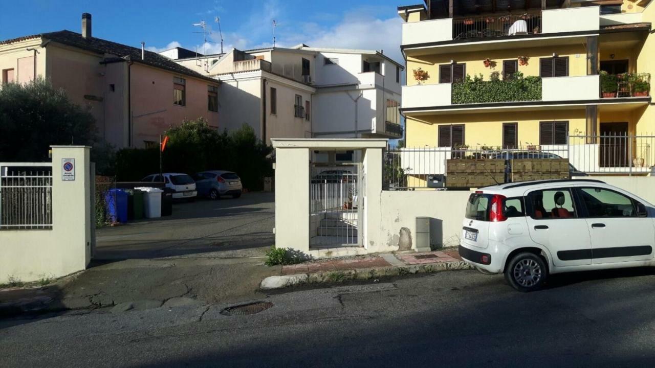 B&B E Casa Vacanza Al Castello Roccella Ionica Eksteriør bilde